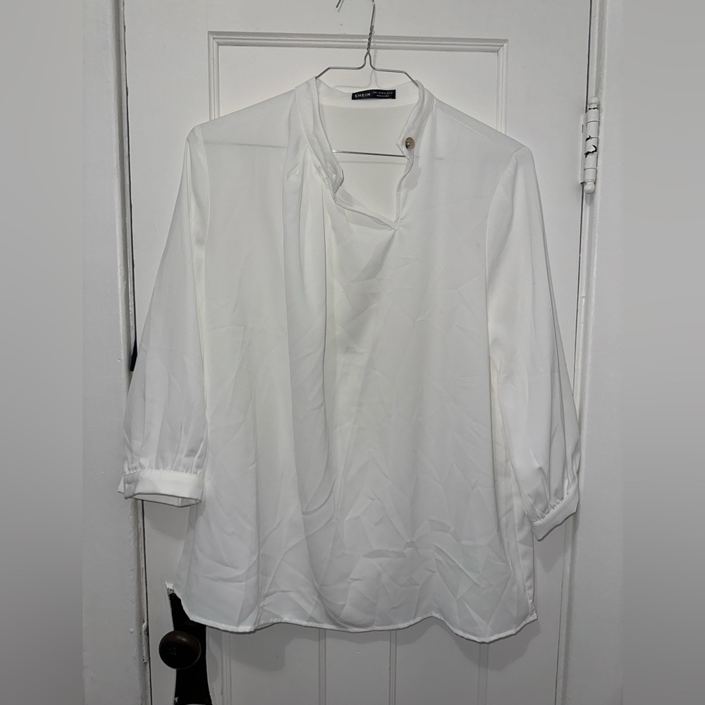 SHEIN, large, white - Picture 2 of 3